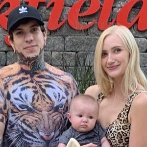 Meet your Posher, Kaitlyn